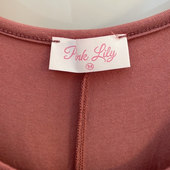 Pink Lily “Anything you need” mauve romper. Soft stretchy material. - Picture 2 of 4